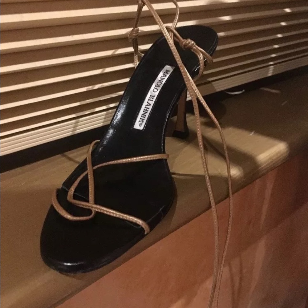 COPY - Manolo Blahnik Black leather Lace up Heels